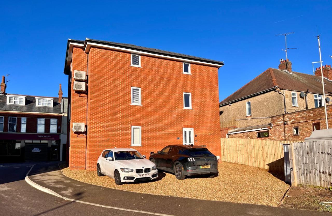 Apartmán Superb Modern Flat In Northampton, Parking &Ev Exteriér fotografie